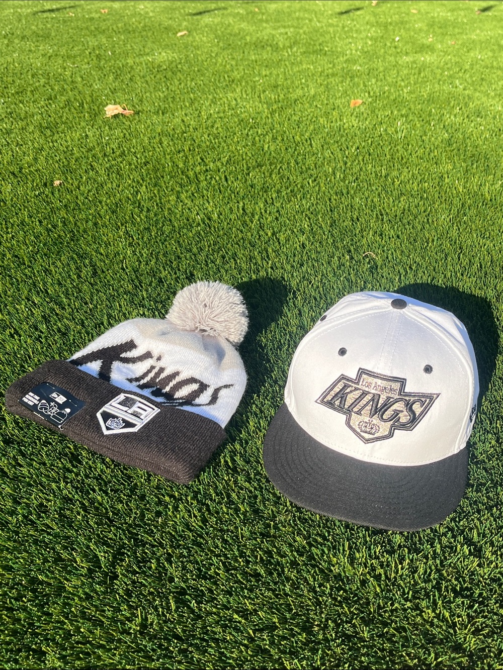LA KINGS Beanie and Fitted Hat - 7 3/8 and Toque - New Era Los Angeles Cap